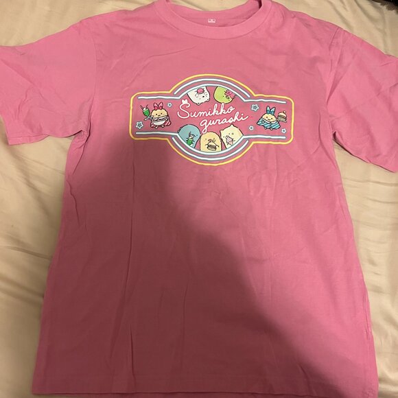 Uniqlo UT Graphic Sumikko Gurashi Pink Diner T-Shirt - Picture 3 of 3
